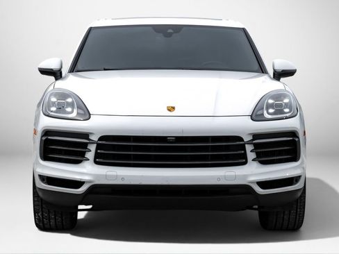 Used 2021 Porsche Cayenne AWD/4WD image 3