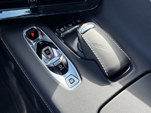 Used 2024 Chevrolet Corvette Stingray Preferred Cpe w/ Z51 Performance Package RWD image 26