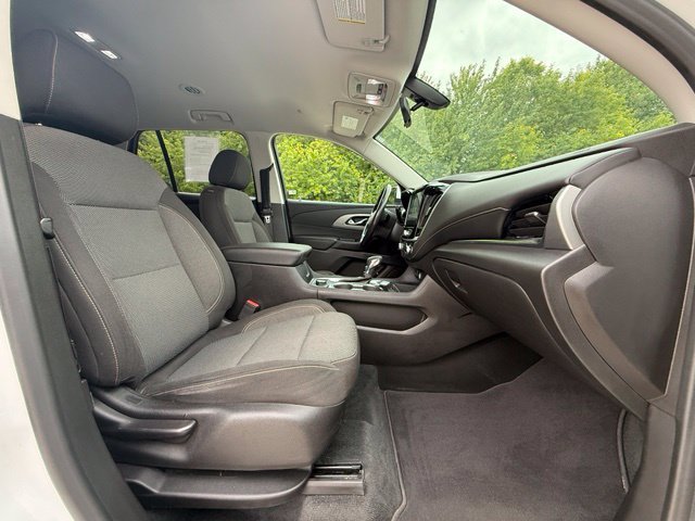 Used 2021 Chevrolet Traverse LT AWD/4WD image 33