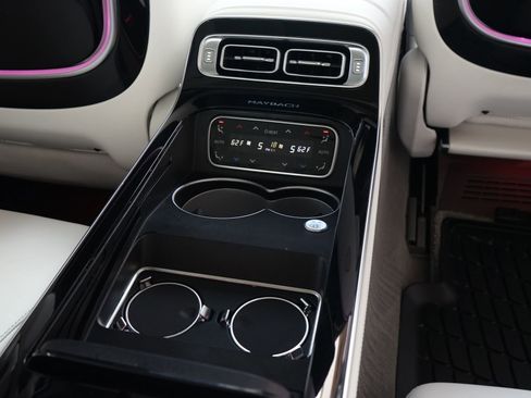 Used 2023 Mercedes-Benz Maybach S 680 4MATIC image 23