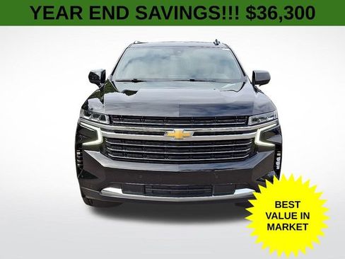 Used 2022 Chevrolet Suburban LT image 3