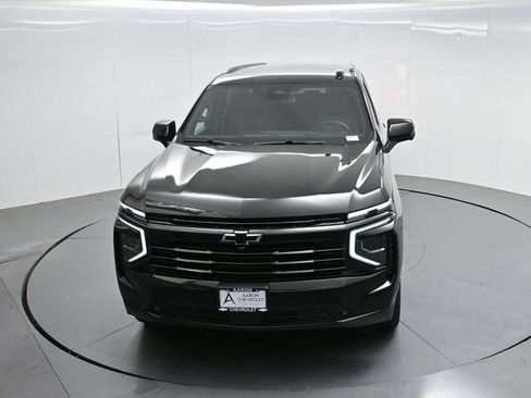 Used 2025 Chevrolet Suburban RST AWD/4WD image 48