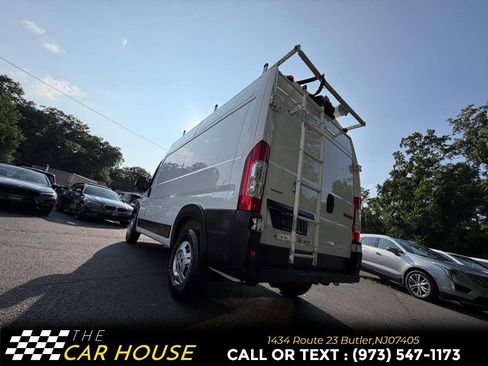 Used 2021 RAM ProMaster 2500 w/ Premium Appearance Group FWD image 5
