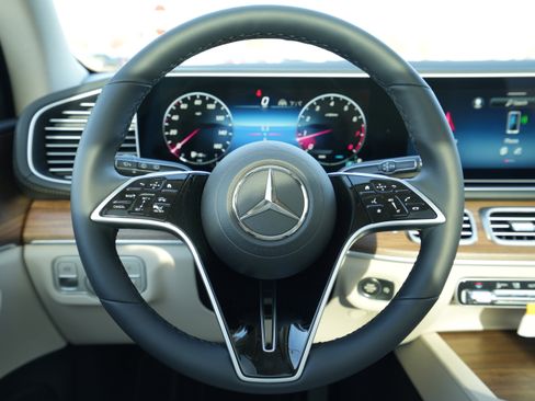 New 2026 Mercedes-Benz GLE 350 4MATIC image 23