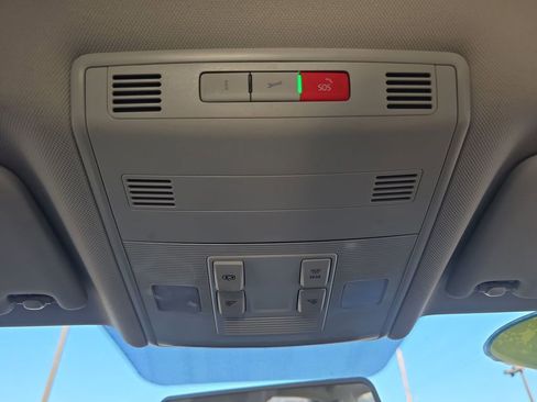 Used 2021 Volkswagen Jetta S w/ Driver Assistance Package FWD image 21
