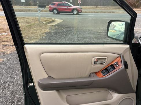 Used 2002 Lexus RX 300 image 9