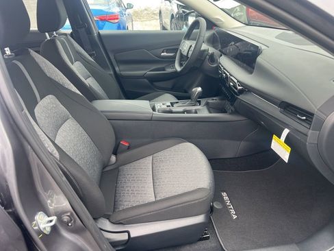 New 2026 Nissan Sentra SV w/ SV Convenience Package FWD image 39