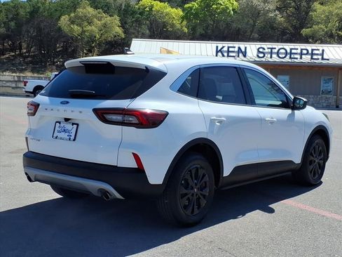 Certified 2024 Ford Escape Active image 7