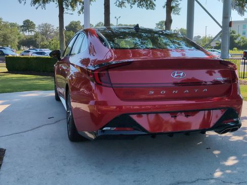 Used 2020 Hyundai Sonata Limited w/ Cargo Package FWD image 8