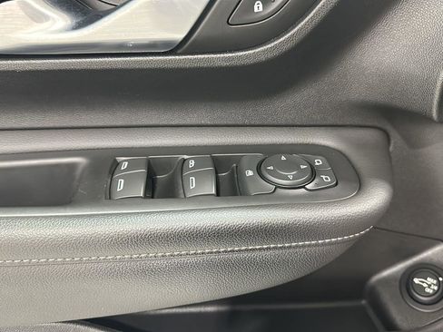 Used 2023 GMC Terrain SLT w/ Infotainment Package II AWD/4WD image 19
