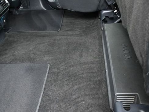 Used 2021 Ford F150 Lariat w/ Equipment Group 502A High image 27