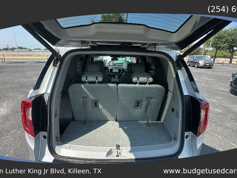 Used 2020 GMC Acadia SLT FWD image 12