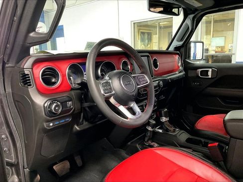 Used 2023 Jeep Wrangler Unlimited Rubicon 4xe AWD/4WD image 8