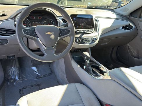 Certified 2024 Chevrolet Malibu LT image 17