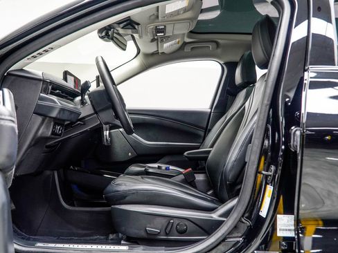 Used 2023 Ford Mustang Mach-E Premium RWD image 34