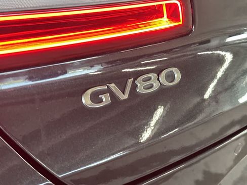 Used 2025 Genesis GV80 2.5T Standard AWD/4WD image 11
