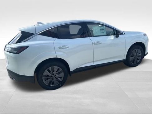 New 2025 Nissan Murano SL image 14