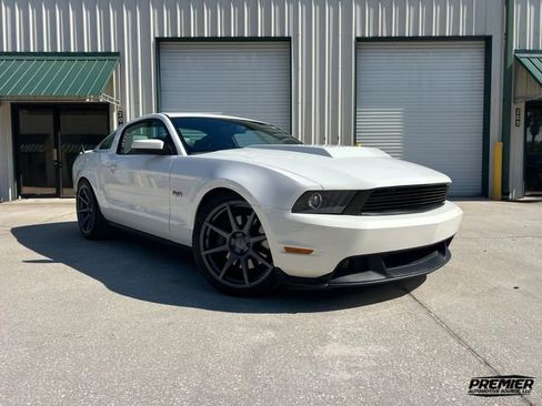 Used 2012 Ford Mustang GT Premium w/ Brembo Brake Pkg RWD image 67
