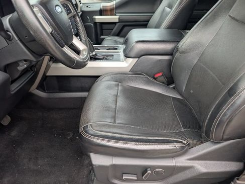 Used 2016 Ford F150 Lariat w/ Equipment Group 501A Mid AWD/4WD image 9