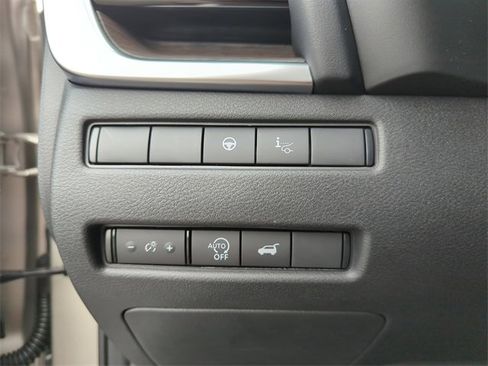 New 2026 Nissan Rogue Platinum image 35