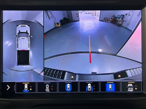 Used 2021 Chevrolet Silverado 2500 LTZ w/ LTZ Plus Package image 21