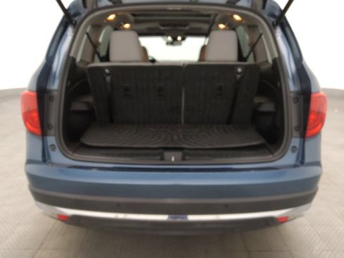 Used 2017 Honda Pilot Elite image 29