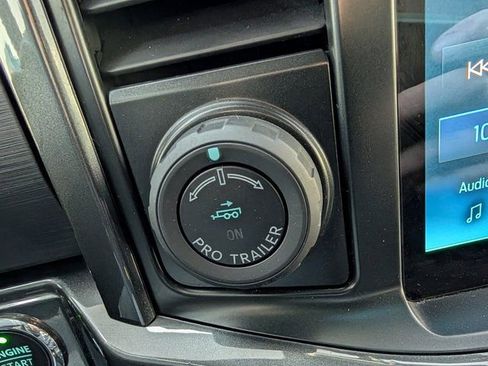 Used 2022 Ford F150 XLT w/ Equipment Group 302A High image 17