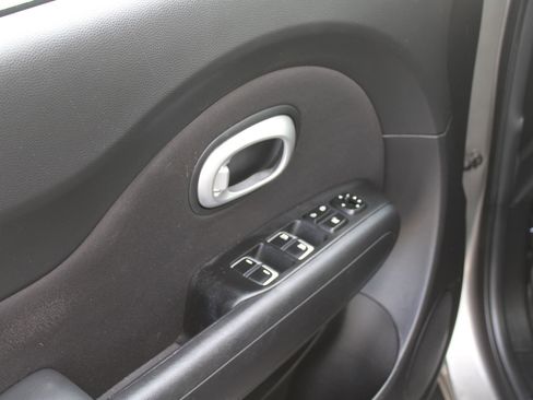 Certified 2018 Kia Soul + image 18