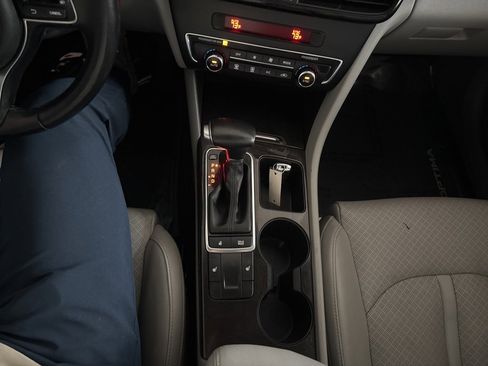 Used 2016 Kia Optima EX image 12