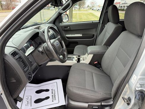 Used 2012 Ford Escape XLT image 9