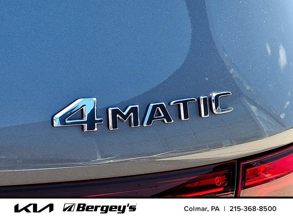 Used 2023 Mercedes-Benz GLB 250 4MATIC image 37