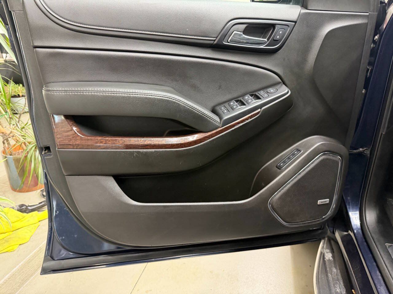 Used 2019 GMC Yukon SLT w/ HD Trailering Package AWD/4WD image 10