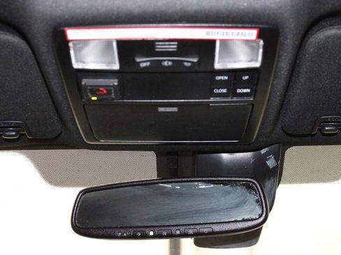 Used 2021 Toyota Tacoma TRD Sport w/ TRD Premium Sport Package AWD/4WD image 25