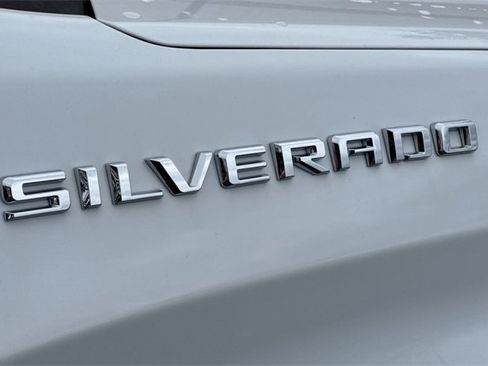 Used 2025 Chevrolet Silverado 1500 LT image 48