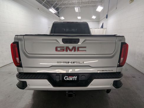 Used 2020 GMC Sierra 3500 Denali w/ Denali Ultimate Package AWD/4WD image 8
