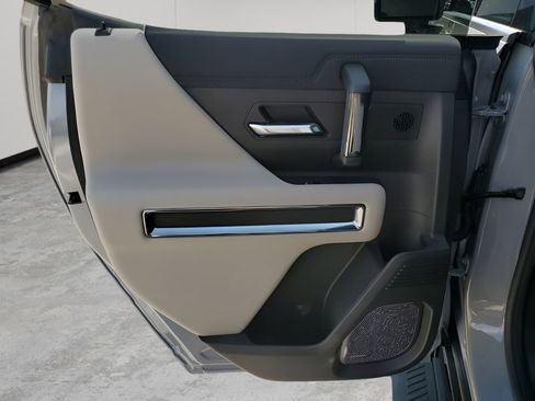 New 2026 GMC Hummer EV SUV image 18