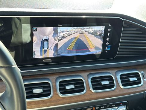 Used 2021 Mercedes-Benz GLE 350 4MATIC image 19