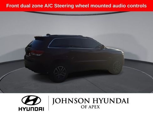 Used 2020 Jeep Grand Cherokee Laredo w/ Laredo X Package image 9