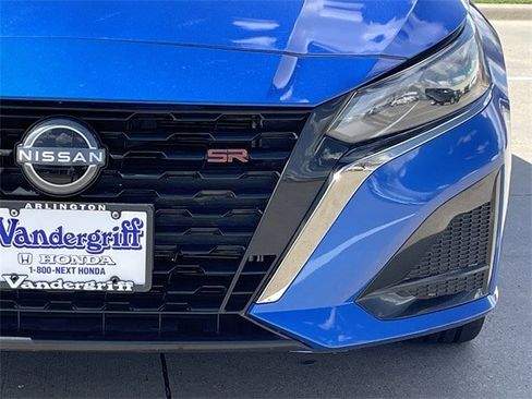 Used 2025 Nissan Altima 2.5 SR image 8