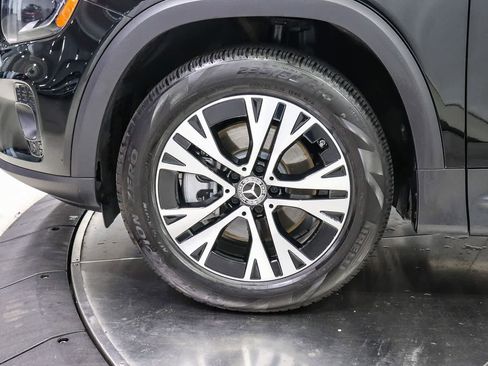 Certified 2026 Mercedes-Benz GLB 250 image 9