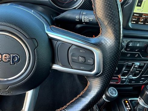 Used 2022 Jeep Gladiator Mojave w/ LED Lighting Group image 20