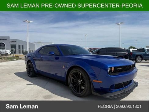Used 2021 Dodge Challenger R/T Scat Pack RWD image 3