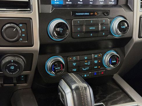 Used 2019 Ford F150 Platinum w/ Equipment Group 701A Luxury image 20