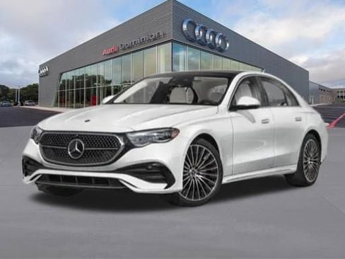 Used 2024 Mercedes-Benz E 350 4MATIC Sedan image 1