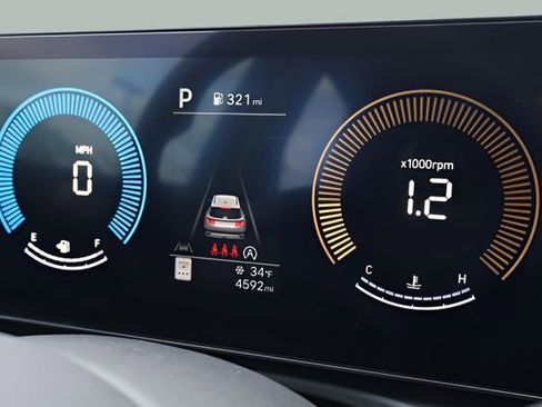 Used 2026 Hyundai Tucson SE image 18