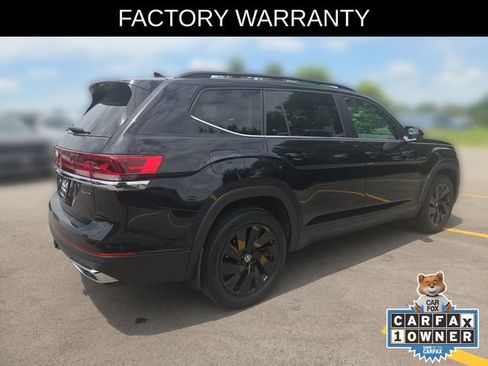 Used 2024 Volkswagen Atlas SE AWD/4WD image 5
