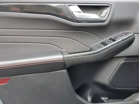 Used 2025 Ford Escape ST-Line image 21