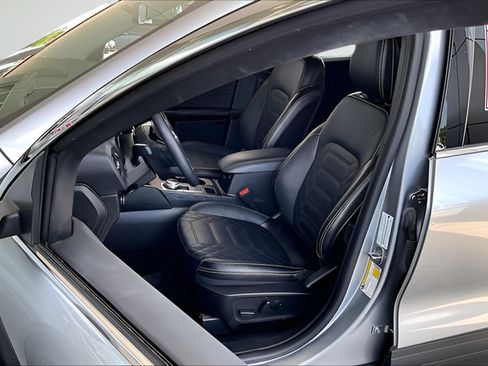 Used 2023 Ford Escape Platinum w/ Premium Technology Package AWD/4WD image 18