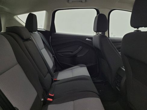 Used 2017 Ford C-MAX SE image 19