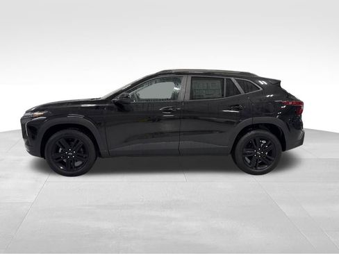 New 2026 Chevrolet Trax ACTIV FWD image 34